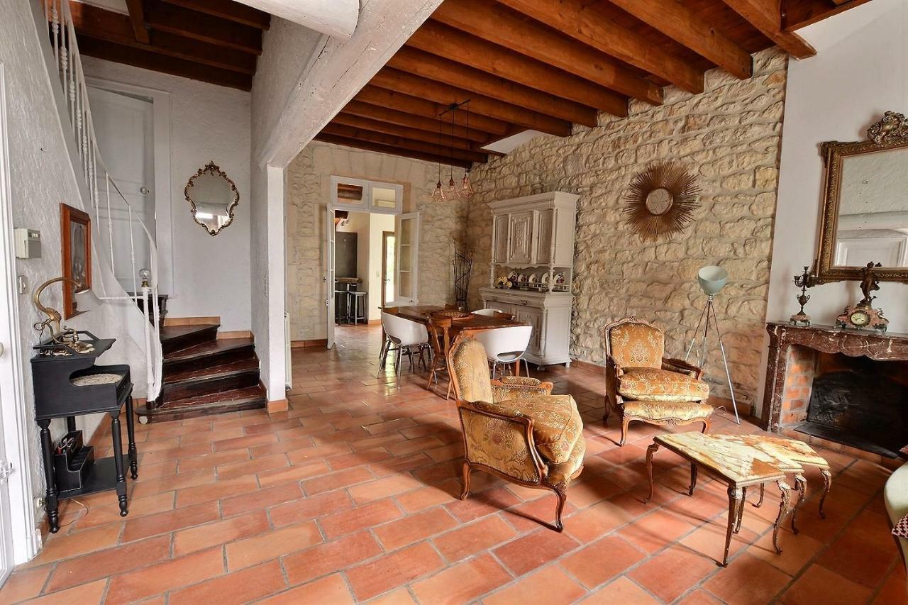 Chez Catherine Arles Buitenkant foto