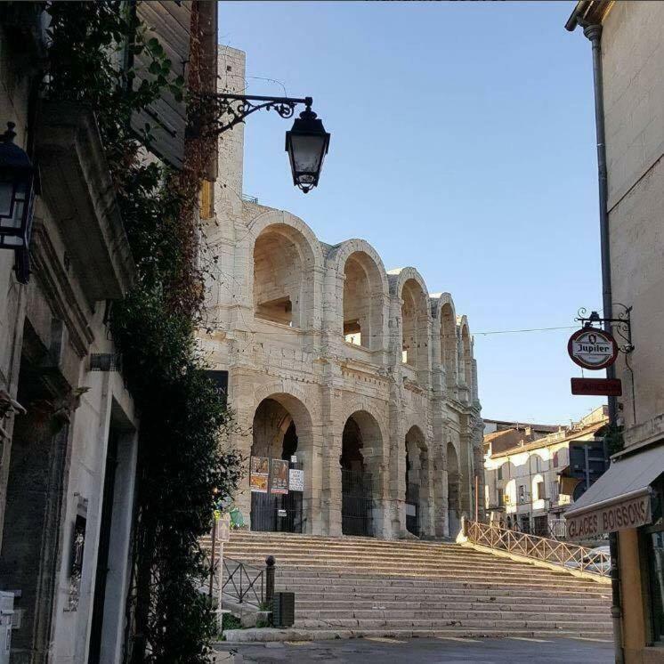Chez Catherine Arles Buitenkant foto